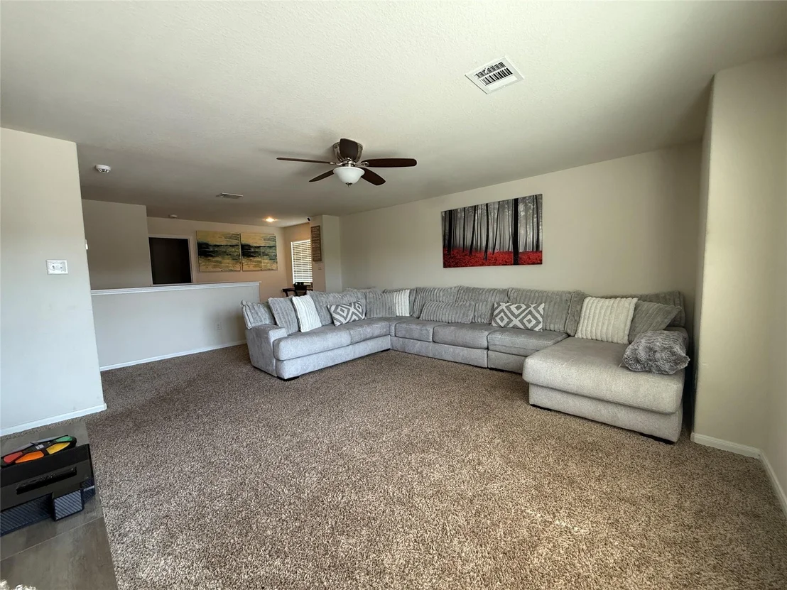 Photo of 7126 Edwanna Lane