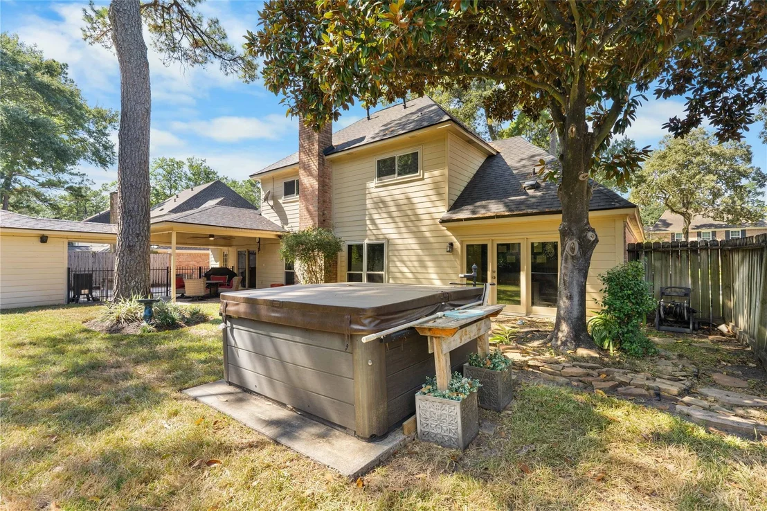 Photo of 9611 Stockport Drive