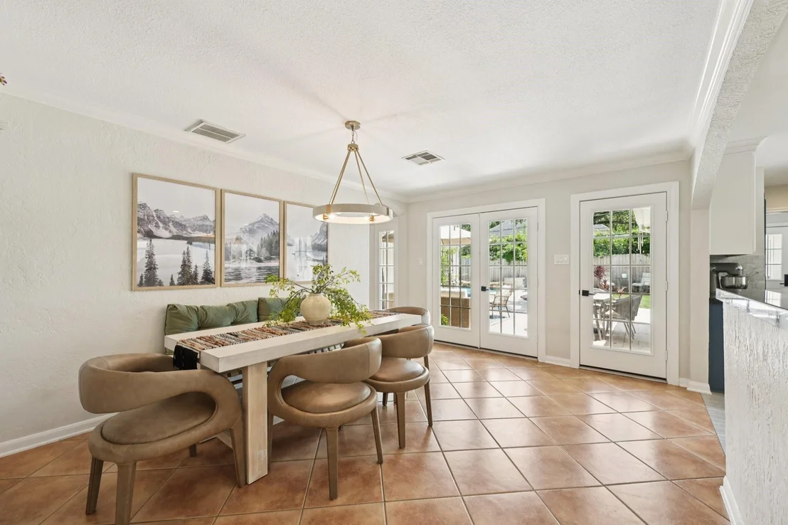 Photo of 14627 Oak Bend Drive