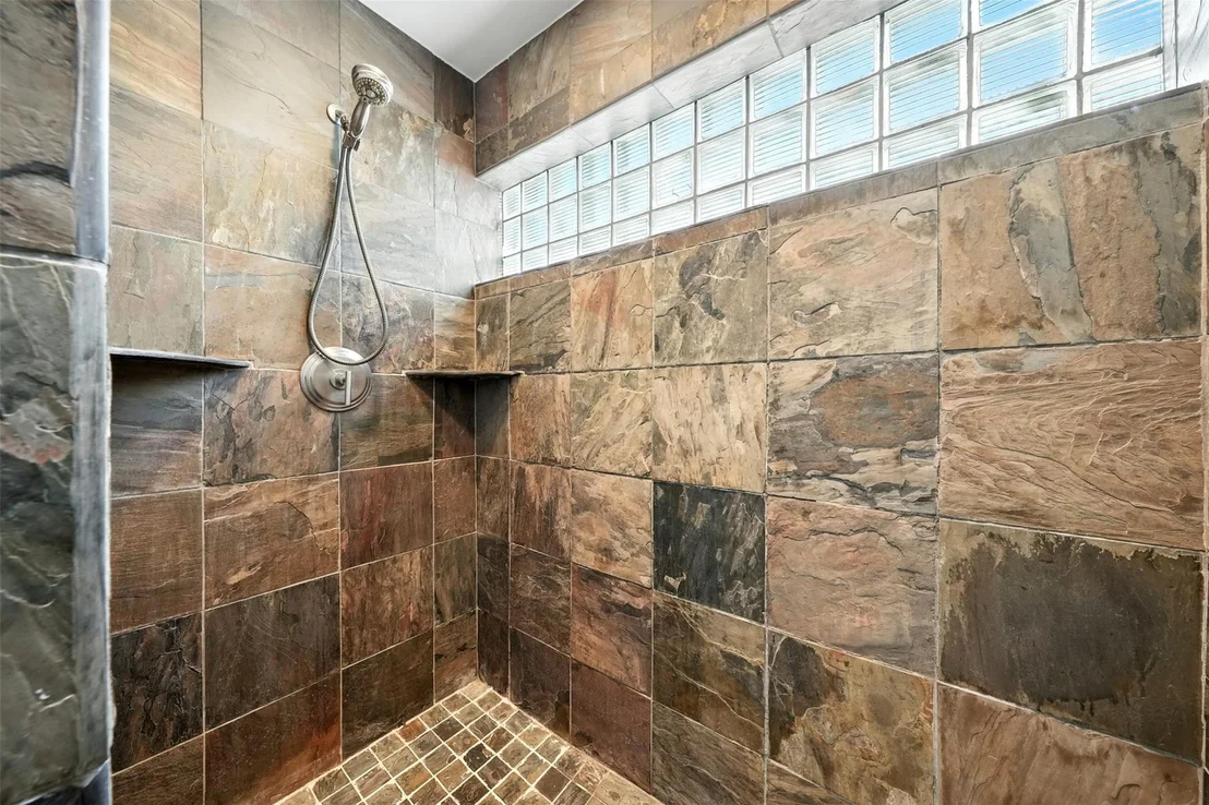 Photo of 2019 Mcclendon Street