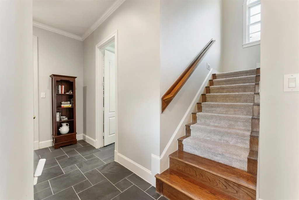 Photo of 47 Lenox Hill Drive