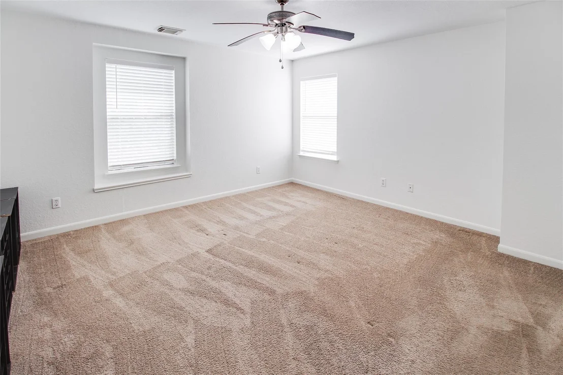 Photo of 11346 Log Cabin Lane