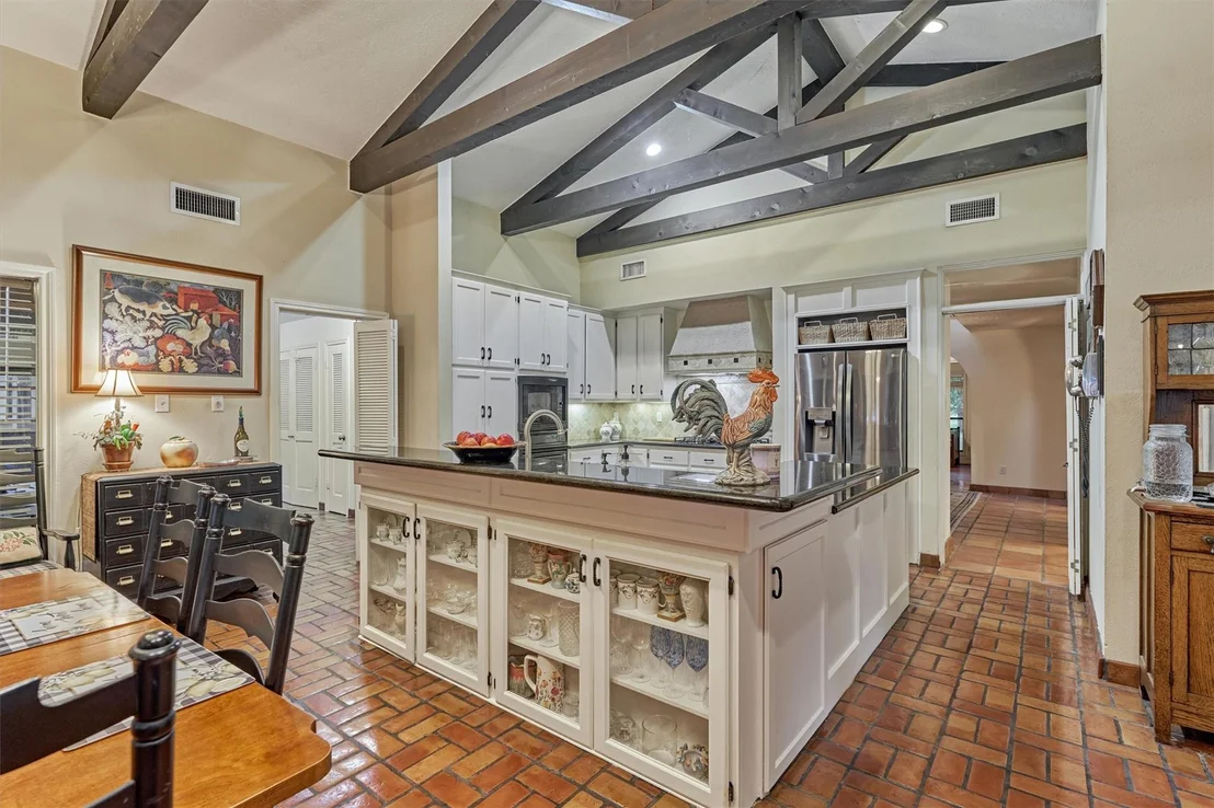 Photo of 1113 River Road