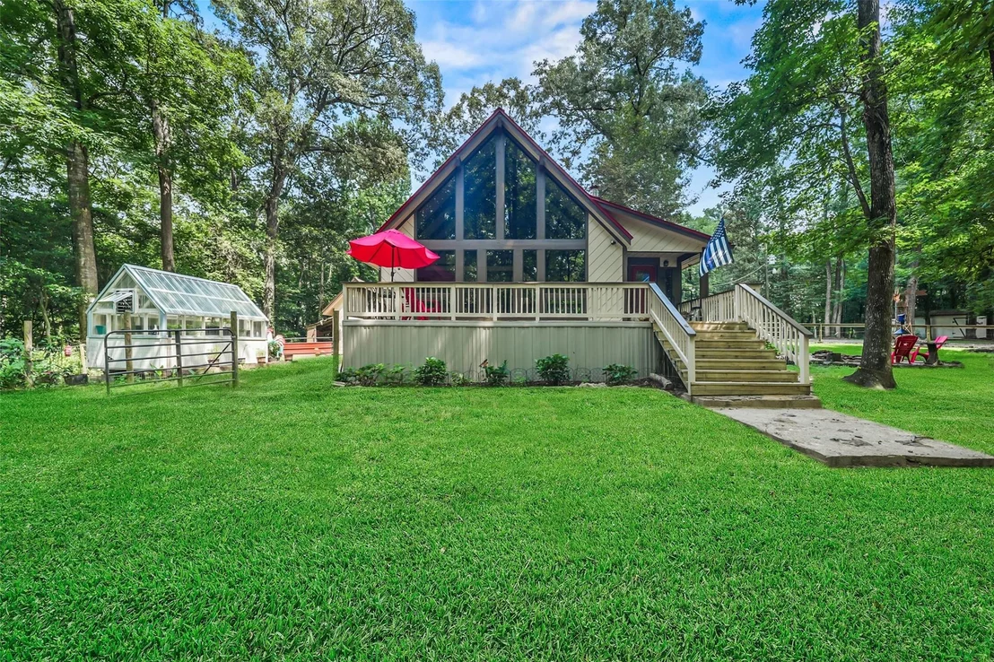 Photo of 200 Cochran Lane