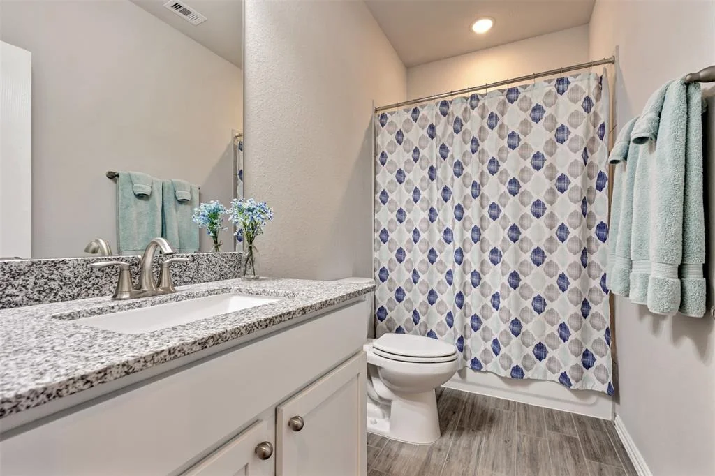 Photo of 31414 Conover Drive