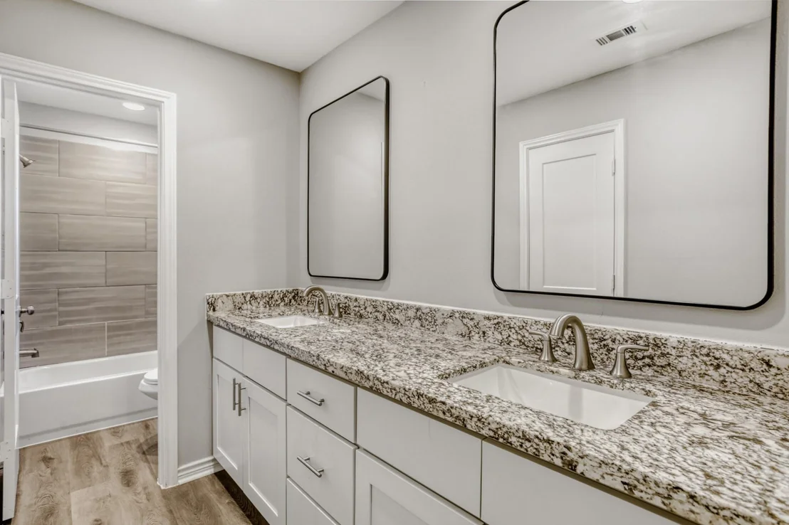 Photo of 28943 Enchanted Drive