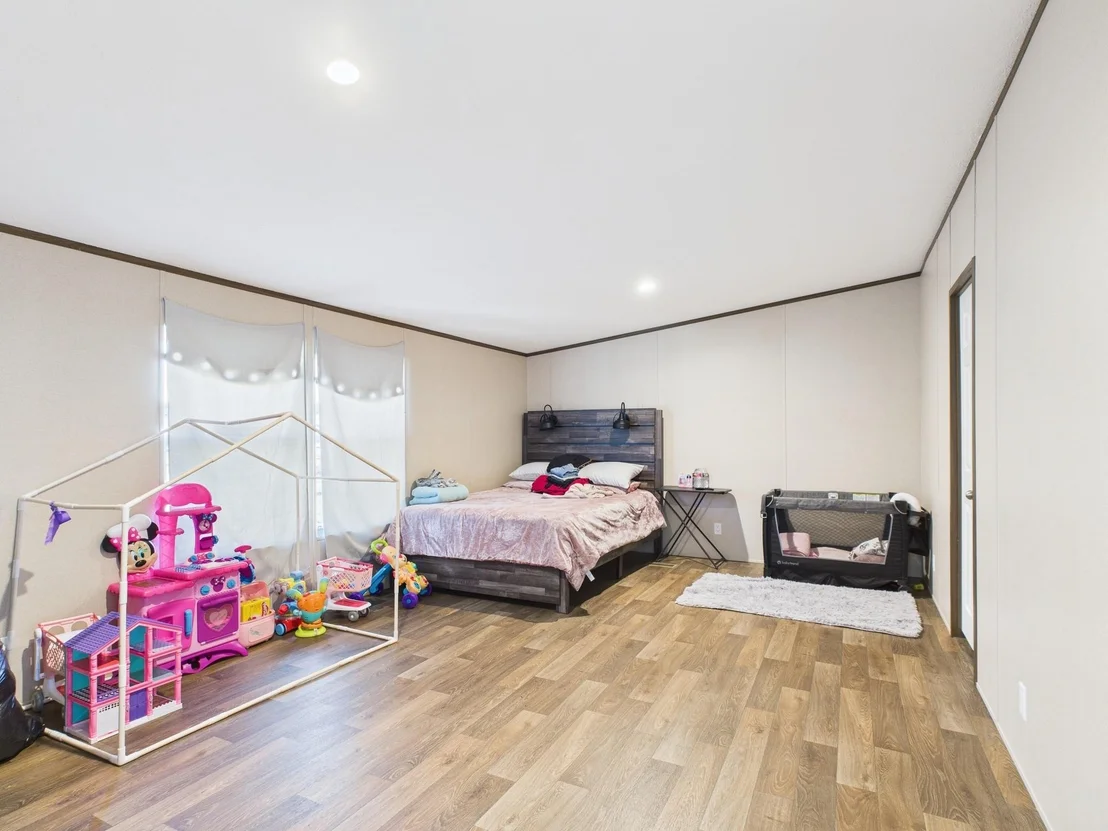 Photo of 1016 Exotic Pine Street