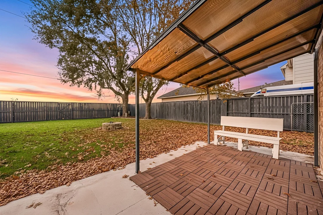 Photo of 22611 Bucktrout Lane