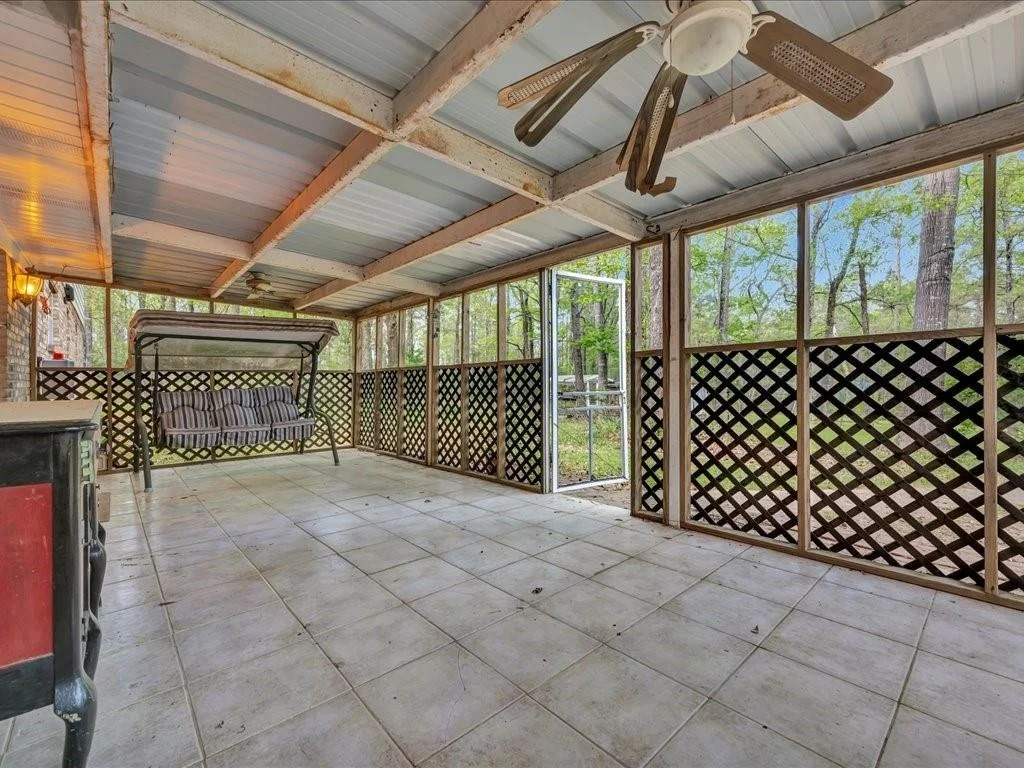 Photo of 235 County Barn Rd