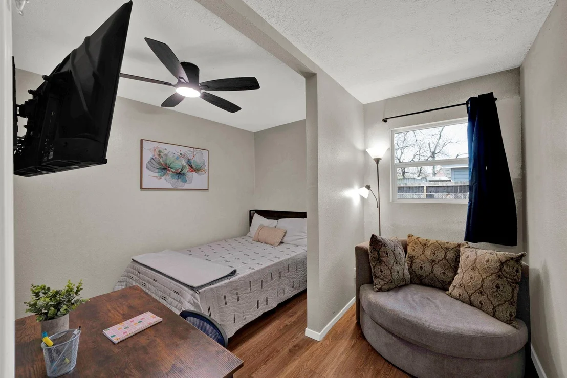 Photo of 3826 Noah Street