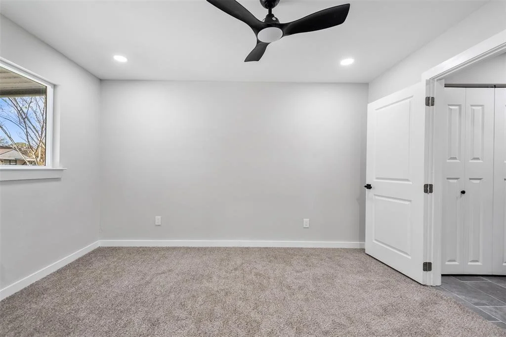 Photo of 1302 Comal Avenue