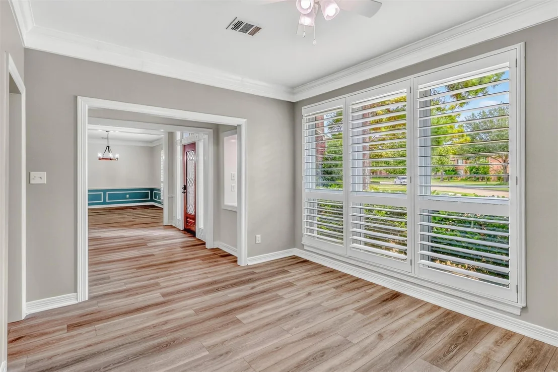Photo of 24818 Lakebriar Drive