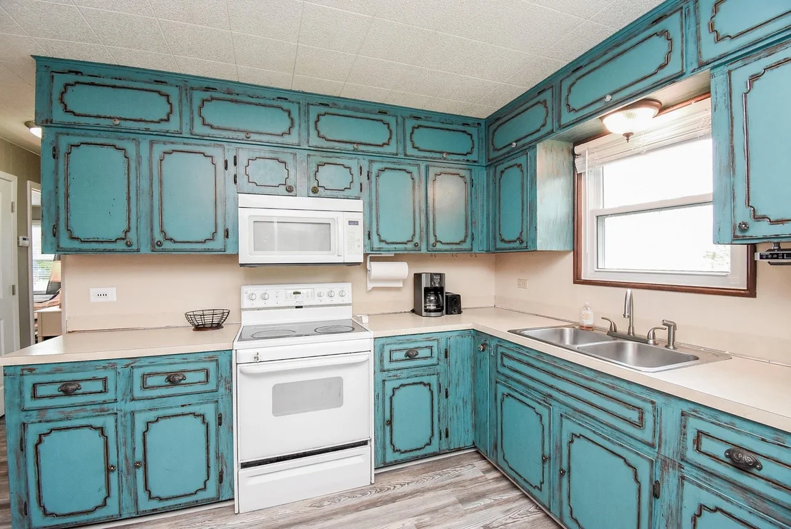 Photo of 225 Swallow Drive