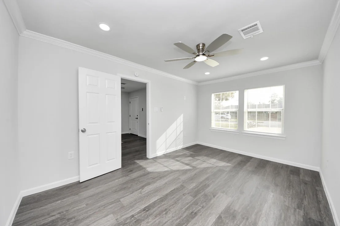 Photo of 6511 Mohawk Street