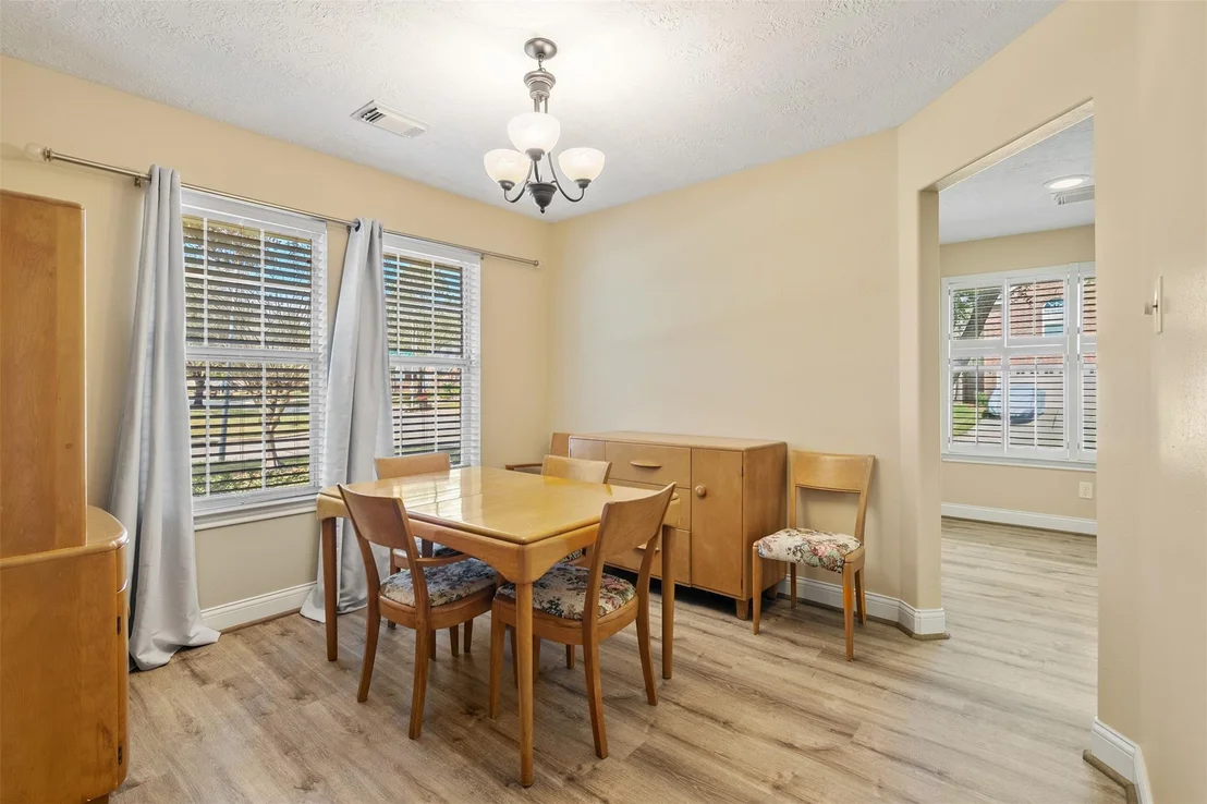 Photo of 20922 Sandy Briar Court