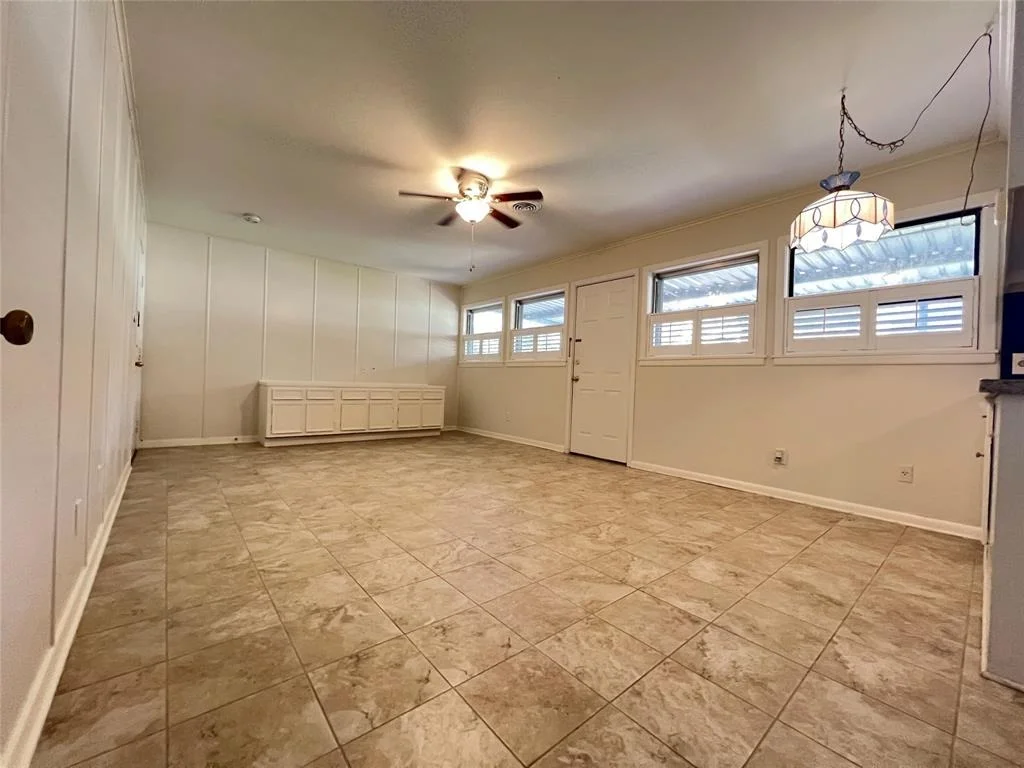 Photo of 4602 Redstart Street