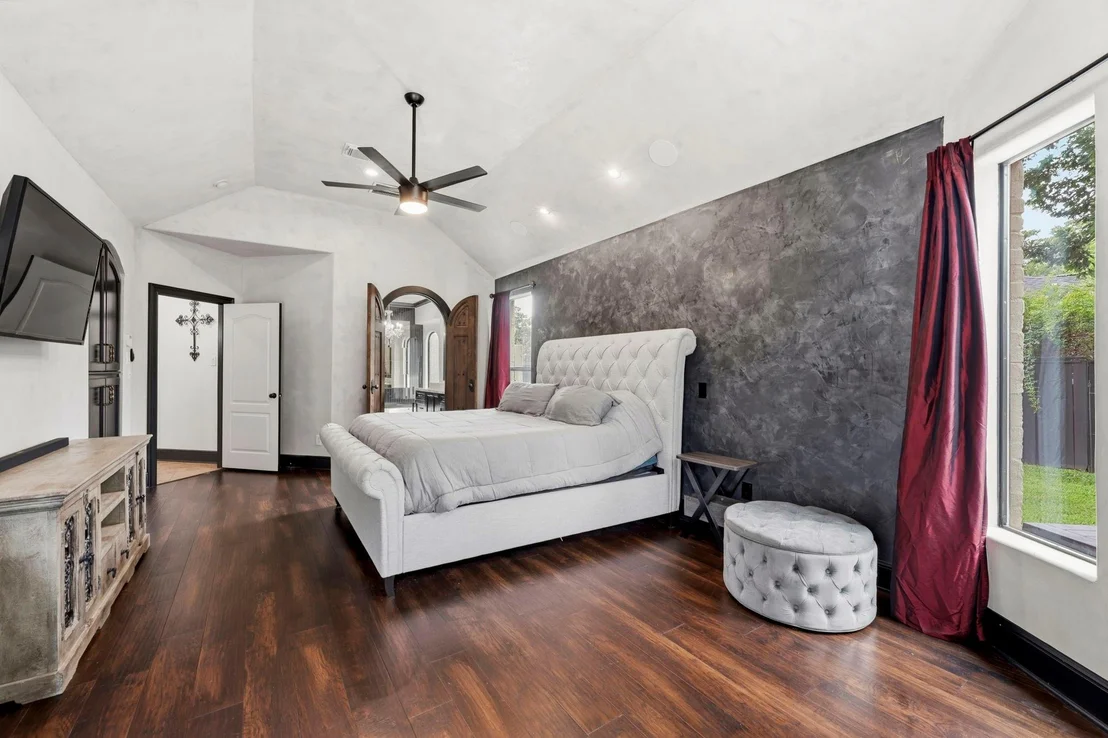 Photo of 9059 Crighton Crossing Drive