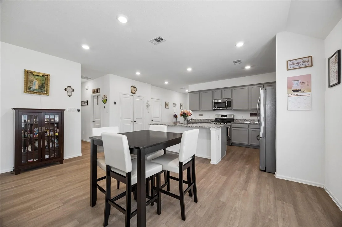 Photo of 5206 Eagleton Drive