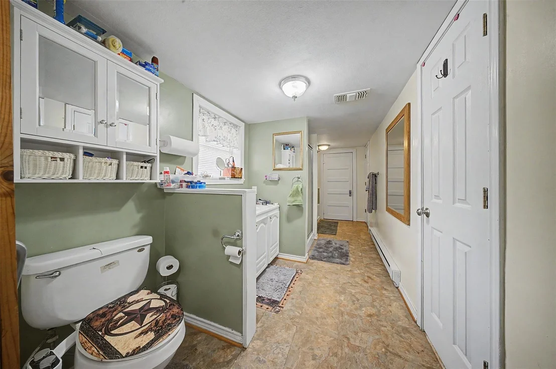 Photo of 1442 Johnson Drive