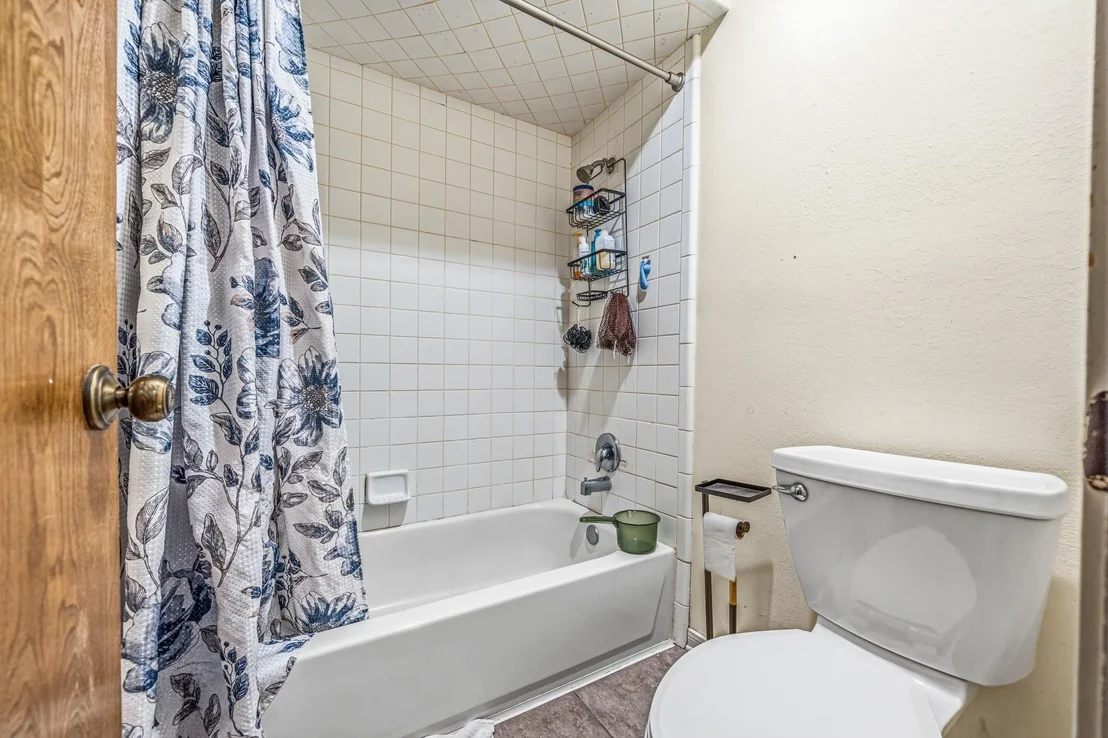 Photo of 12715 Oakfield Drive
