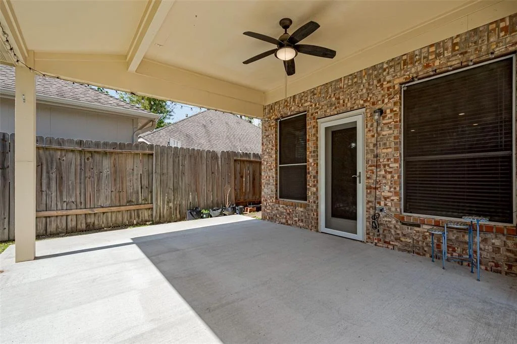 Photo of 22527 Crownfield Lane