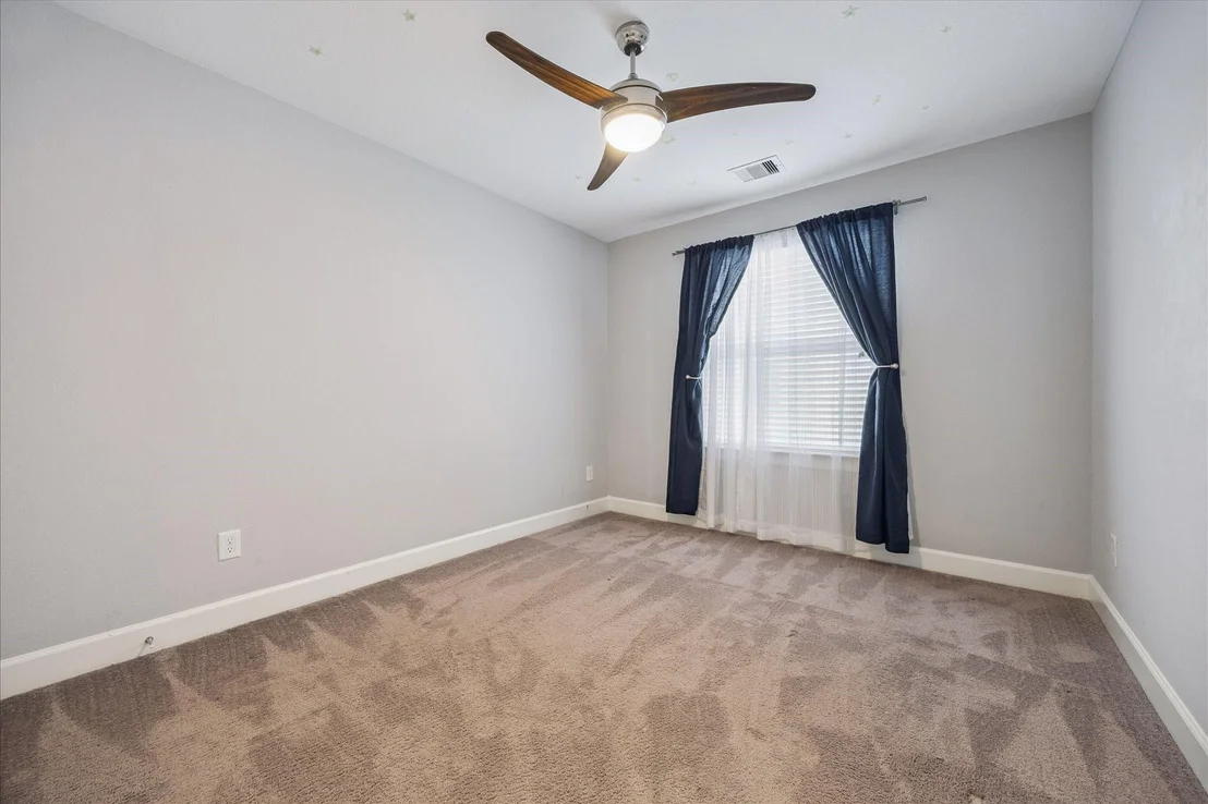 Photo of 3717 Oakroc Grv