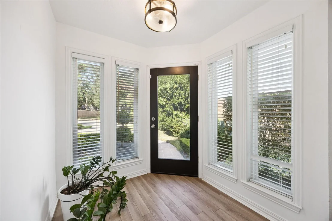 Photo of 7807 Del Rey Lane
