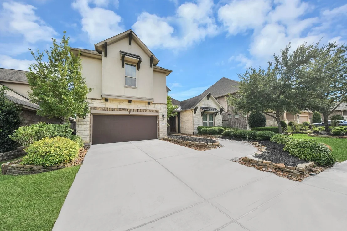 Photo of 20211 Cascading Falls Boulevard