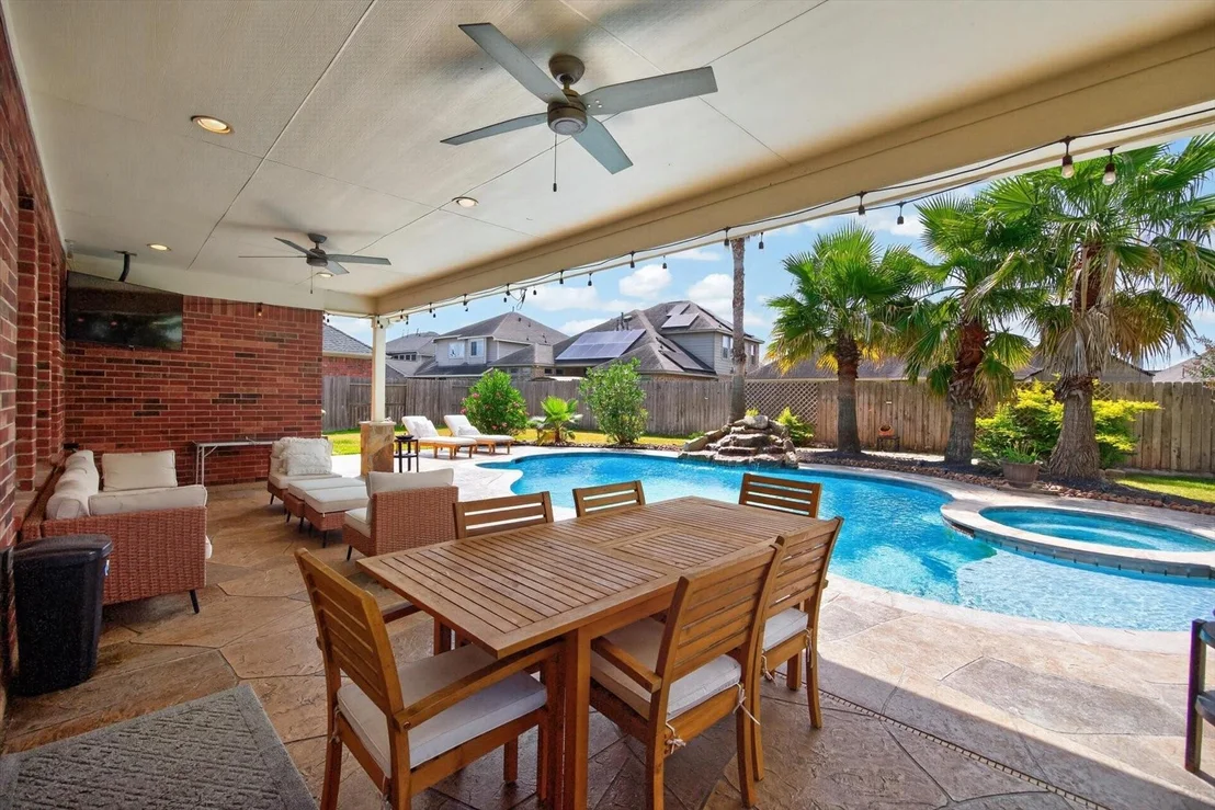 Photo of 9231 Barnsford Lane