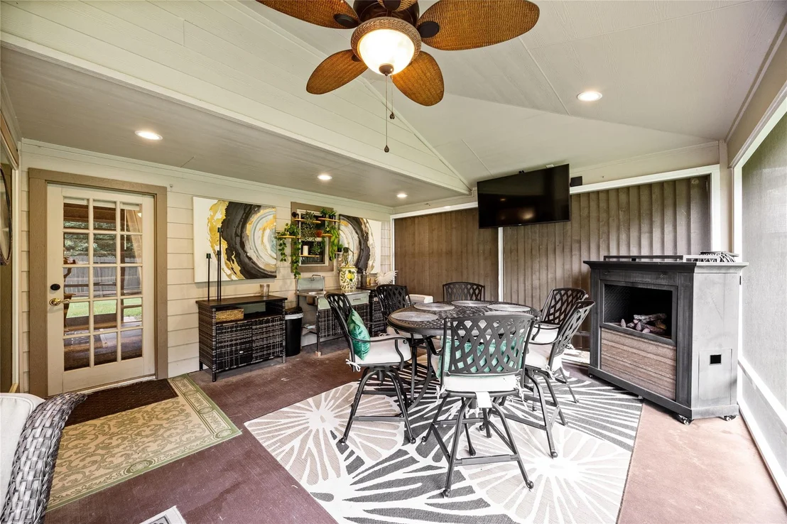 Photo of 16257 Salmon Lane