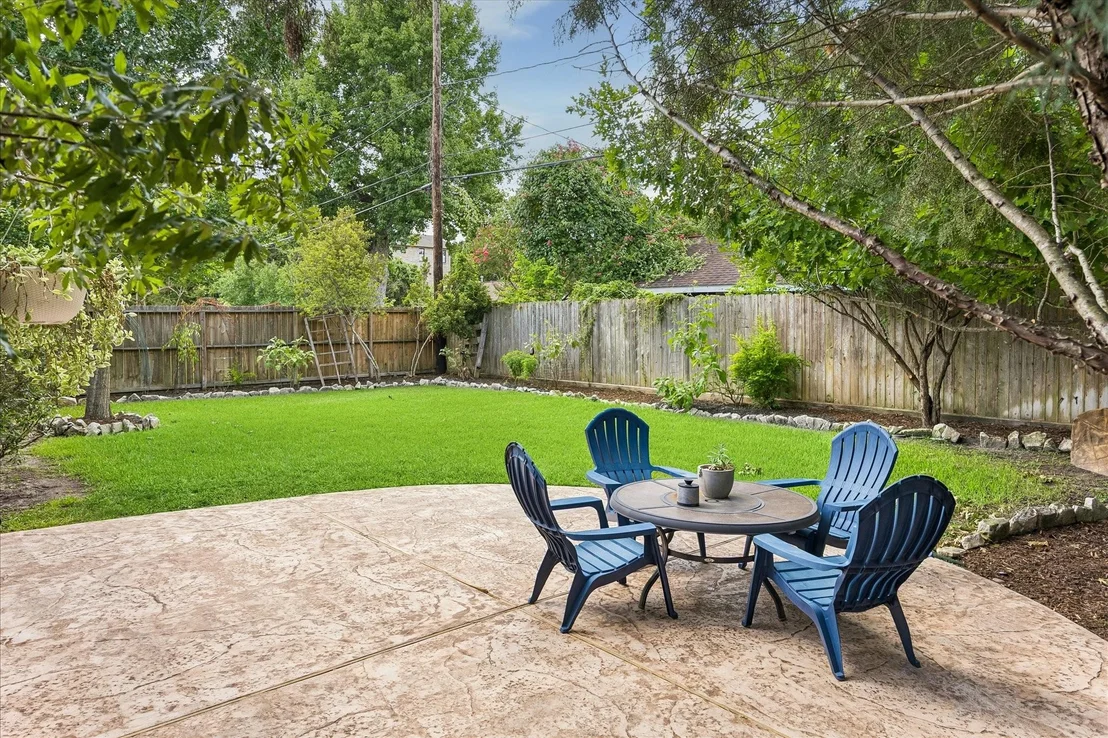 Photo of 2106 Saxon Drive