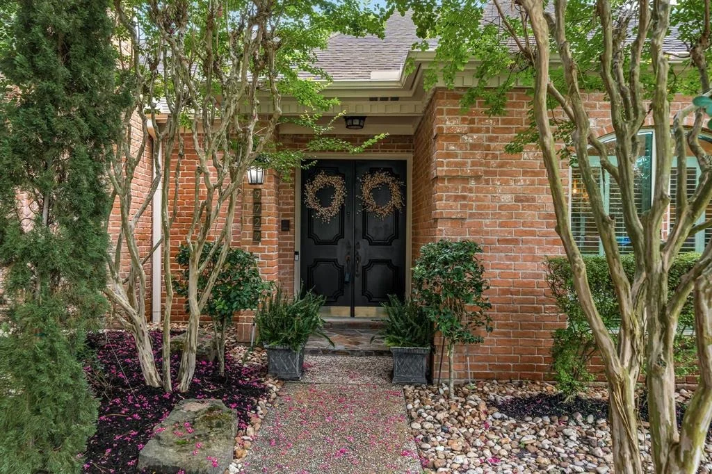 Photo of 9727 Godstone Lane