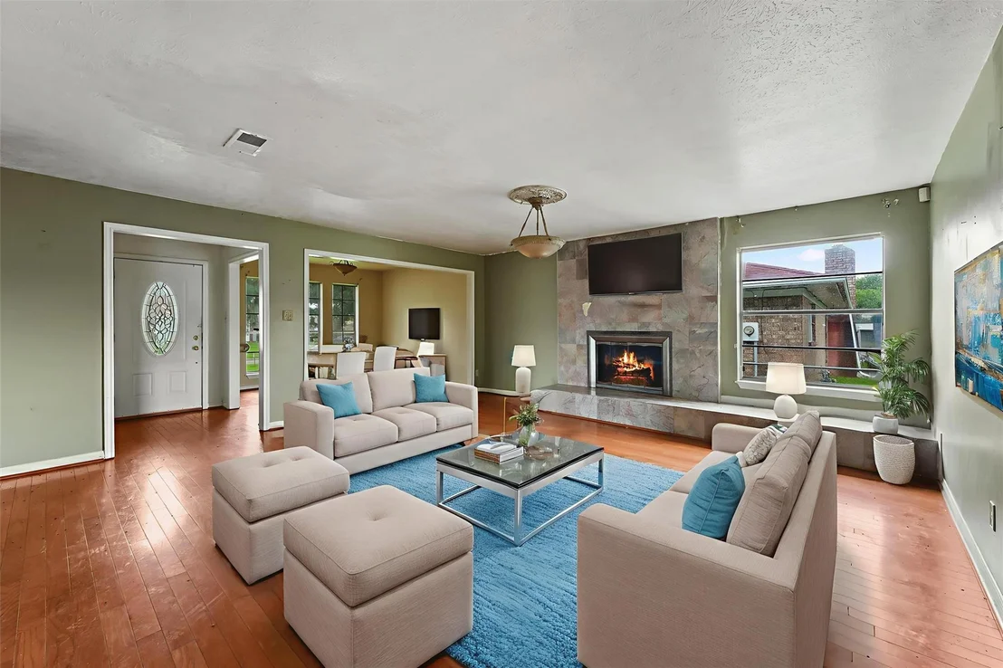 Photo of 4704 Coachman Drive