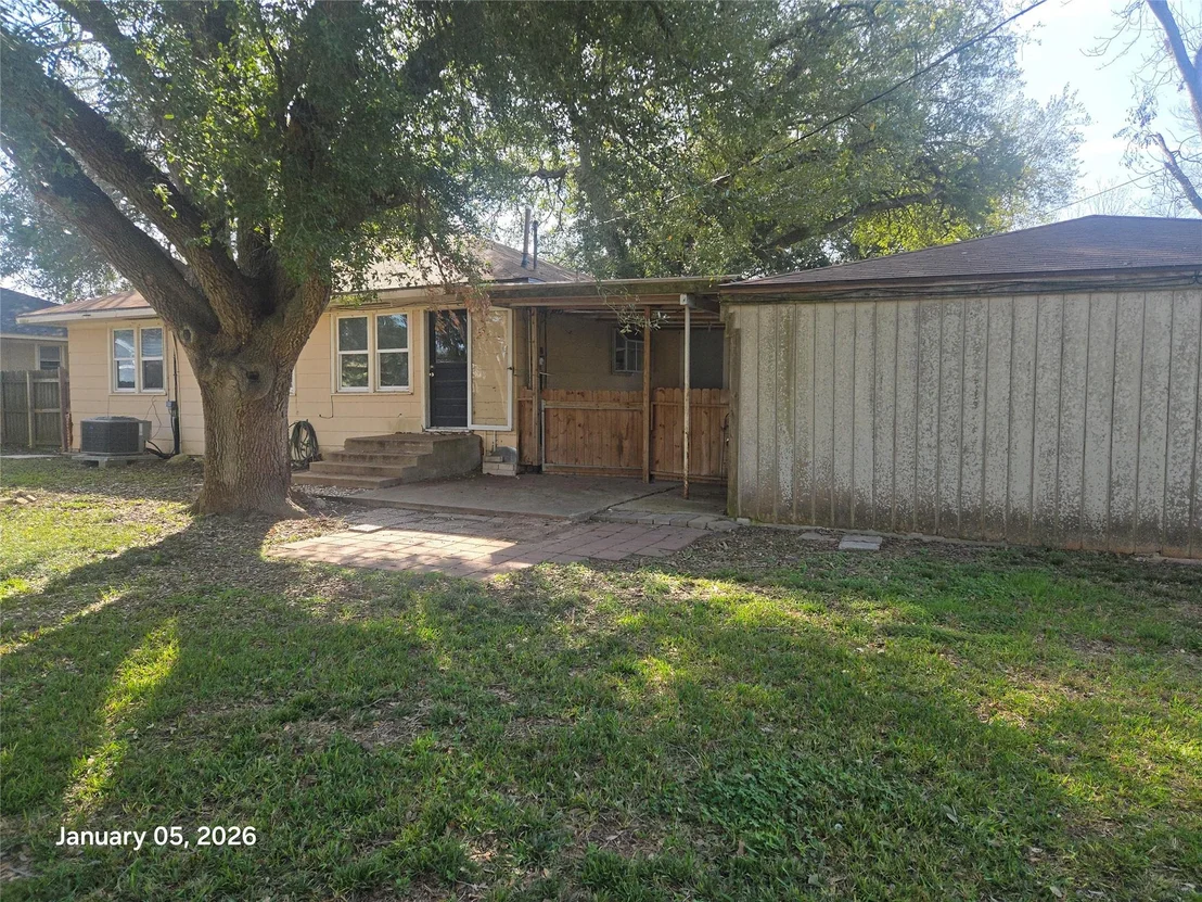 Photo of 515 Breezy Lane