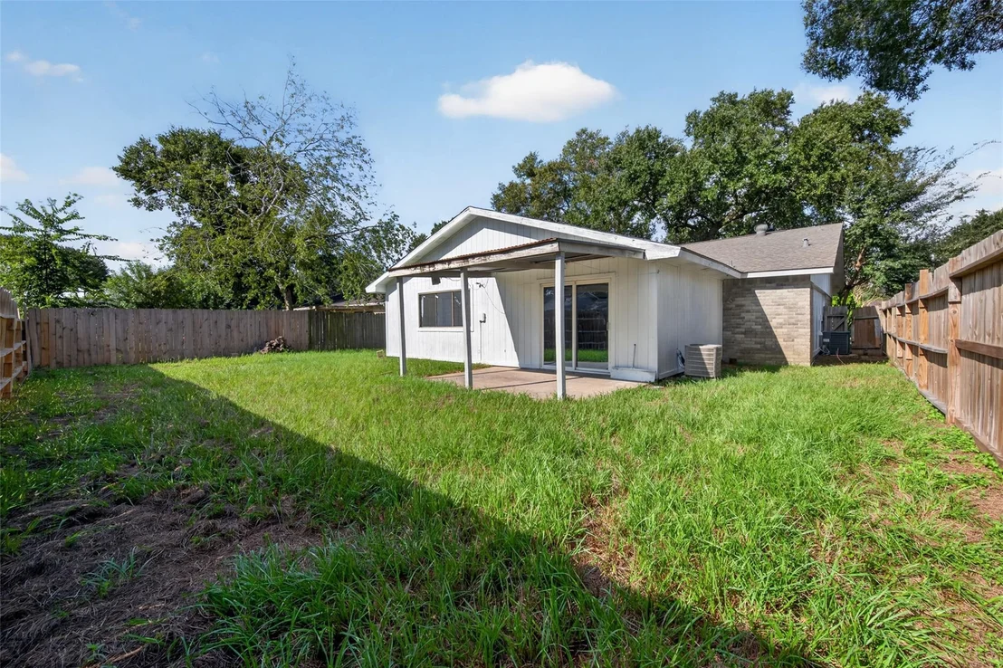 Photo of 5110 Lerwick Drive