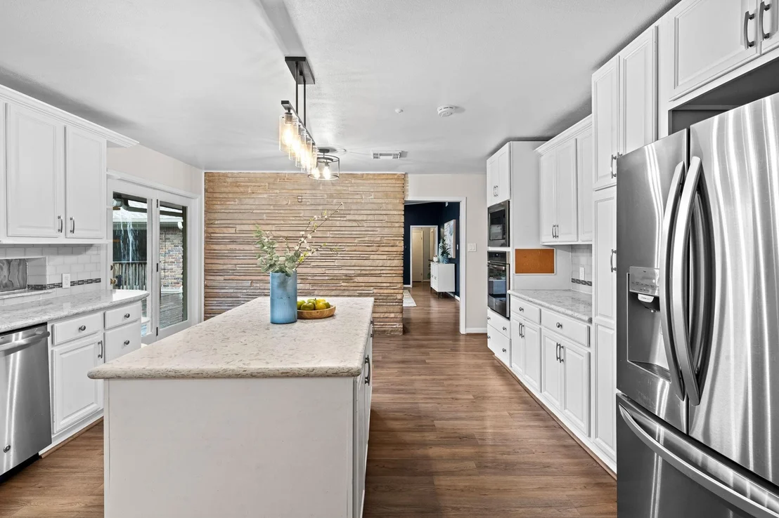 Photo of 4903 Heatherglen Drive
