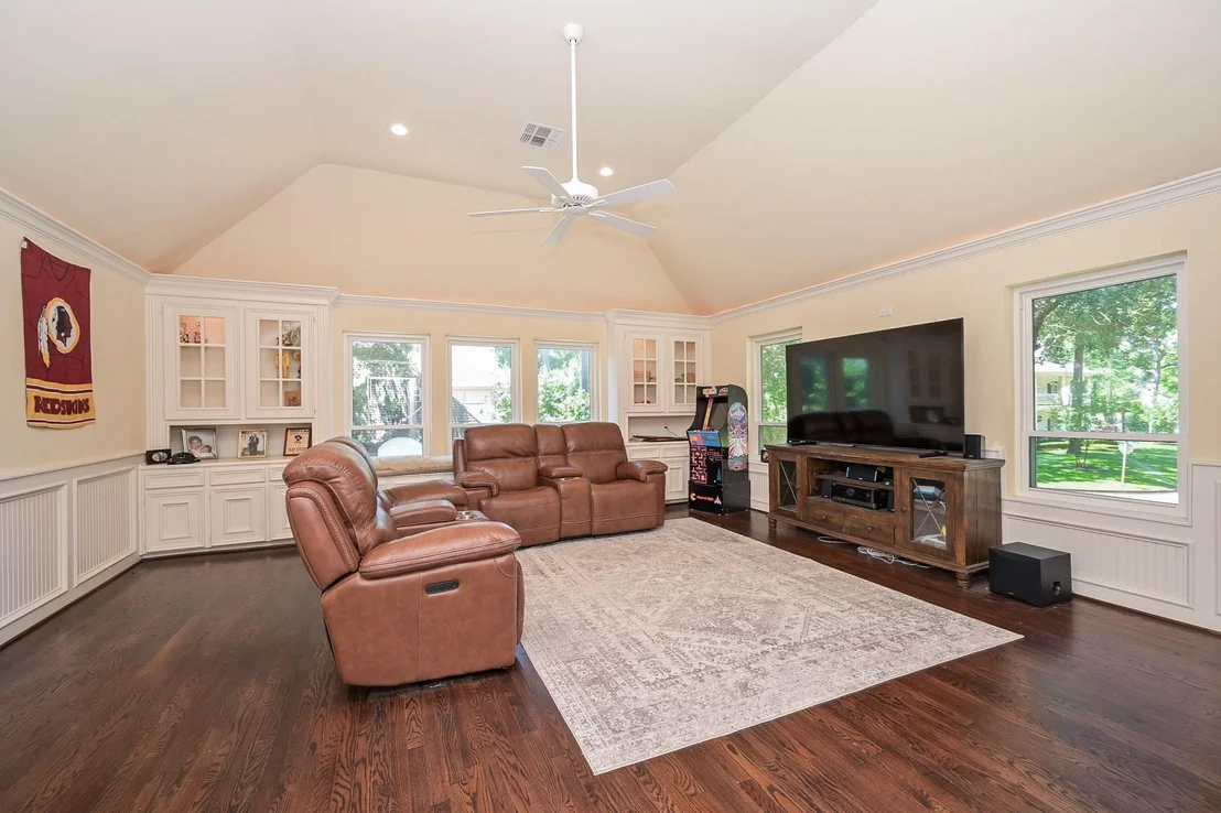 Photo of 9423 Tranquil Park Drive