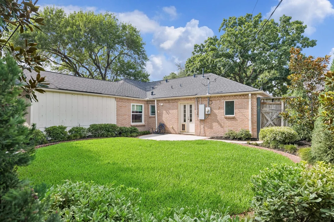 Photo of 6147 Ella Lee Lane