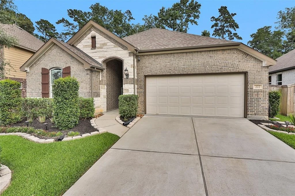 Photo of 222 Speckled Woods Place