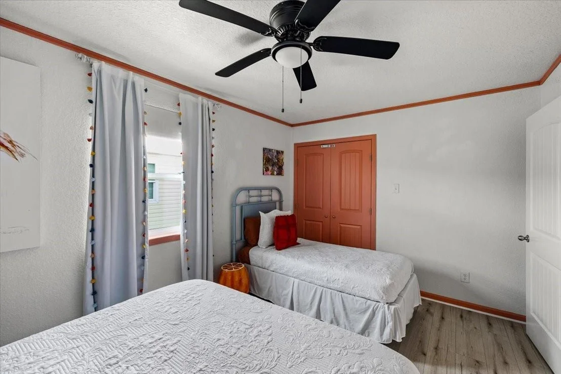 Photo of 2927 Blue Water Highway