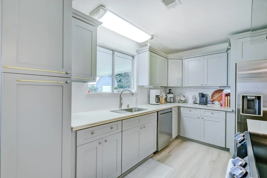 Photo of 2103 Avenue N
