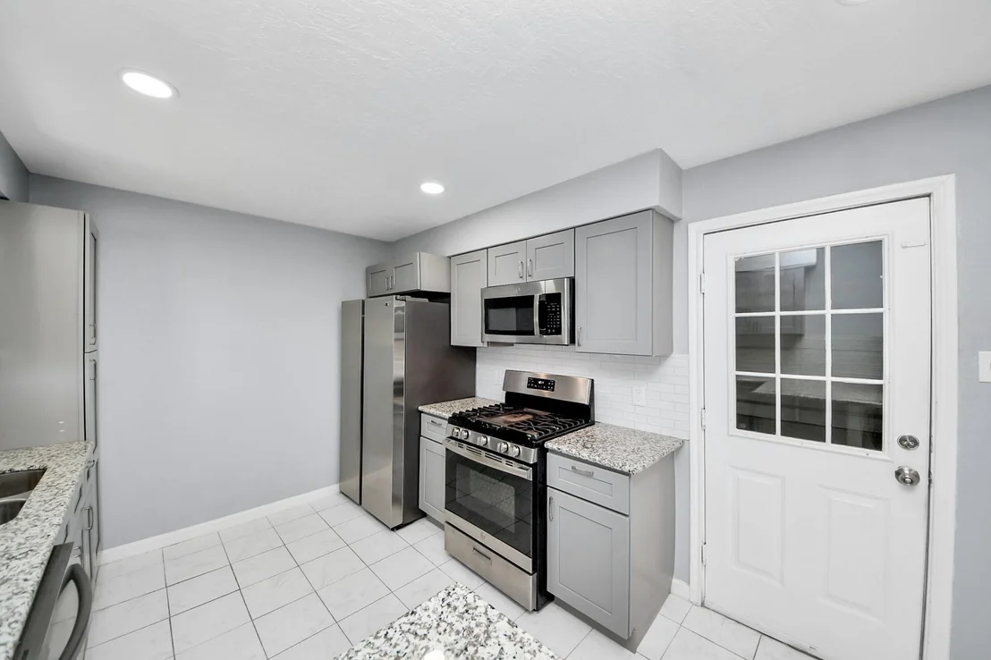 Photo of 6031 Dellfern Drive