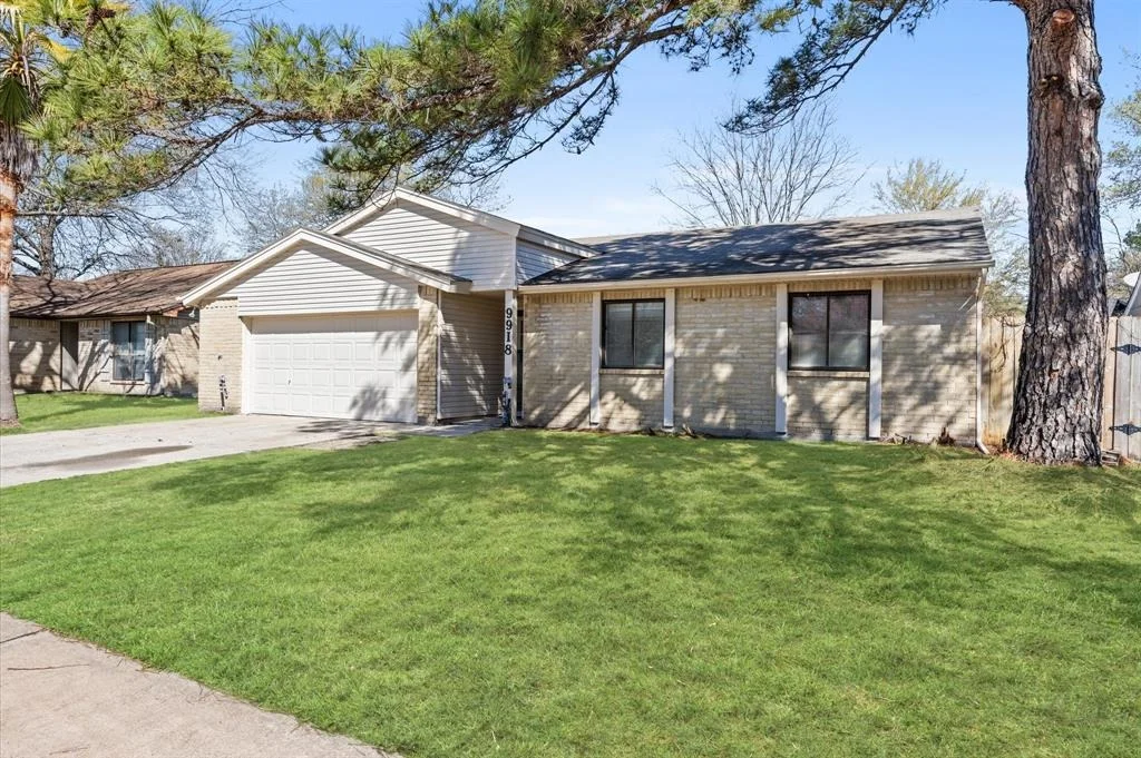 Photo of 9918 Enchanted Stone Drive
