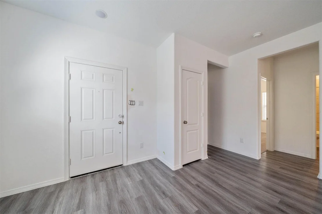 Photo of 16743 Rover Lane
