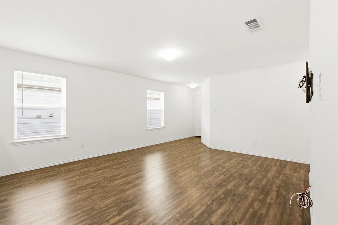 Photo of 24019 Swather Way