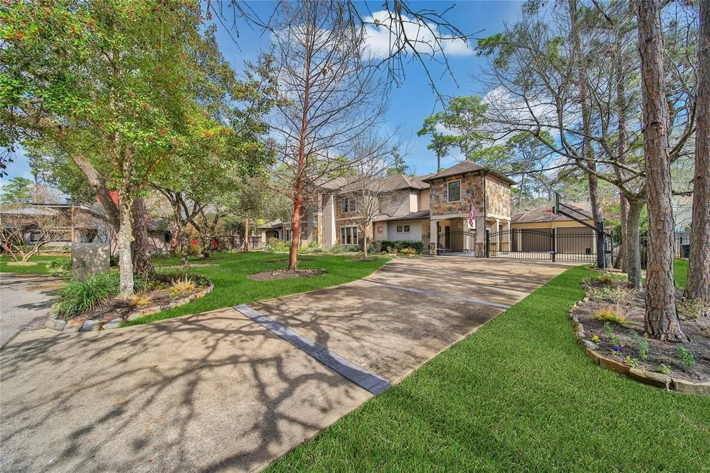 Photo of 53 Carolane Trail