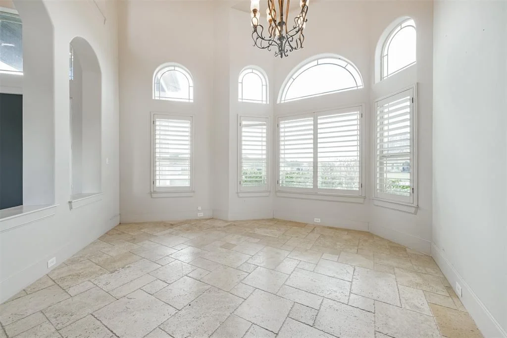 Photo of 317 Red Oak Drive