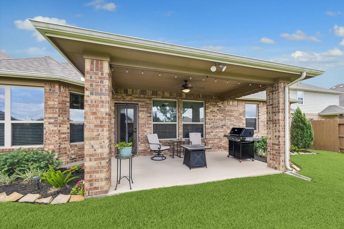 Photo of 21603 Albertine Drive