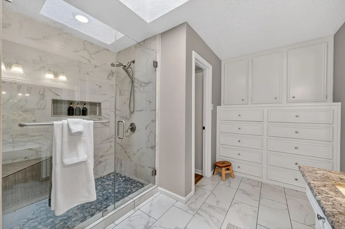 Photo of 1602 S Hearthside Drive