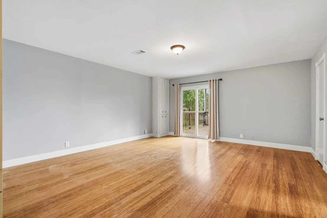 Photo of 2931 Whitman Drive